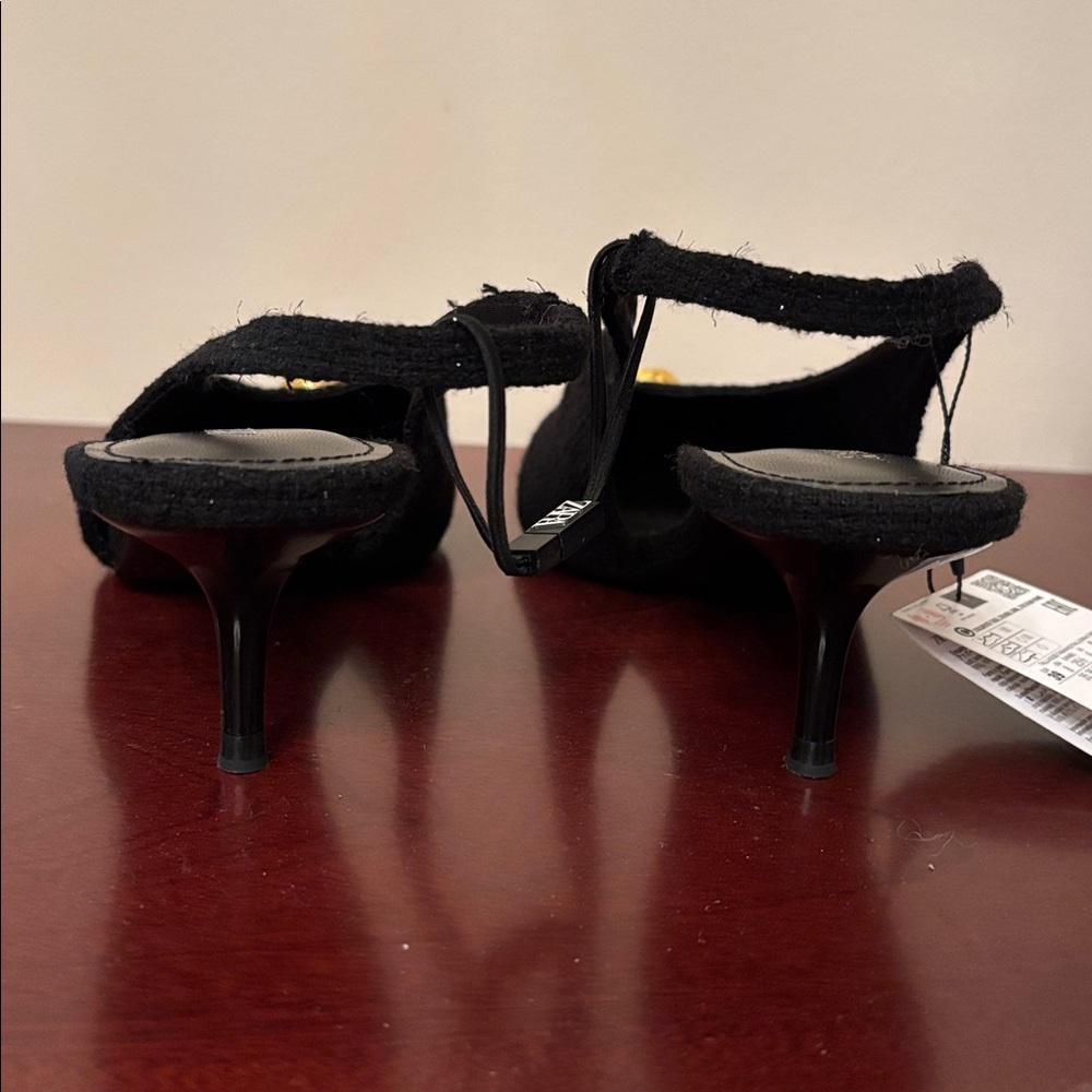 Zara tweed textured decorative button pointed toe black sling back heels sz.8 - Picture 6 of 13